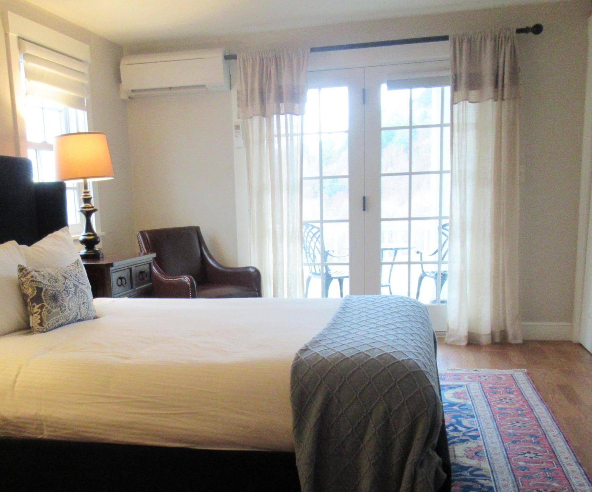 The White House Inn Wilmington Exterior photo